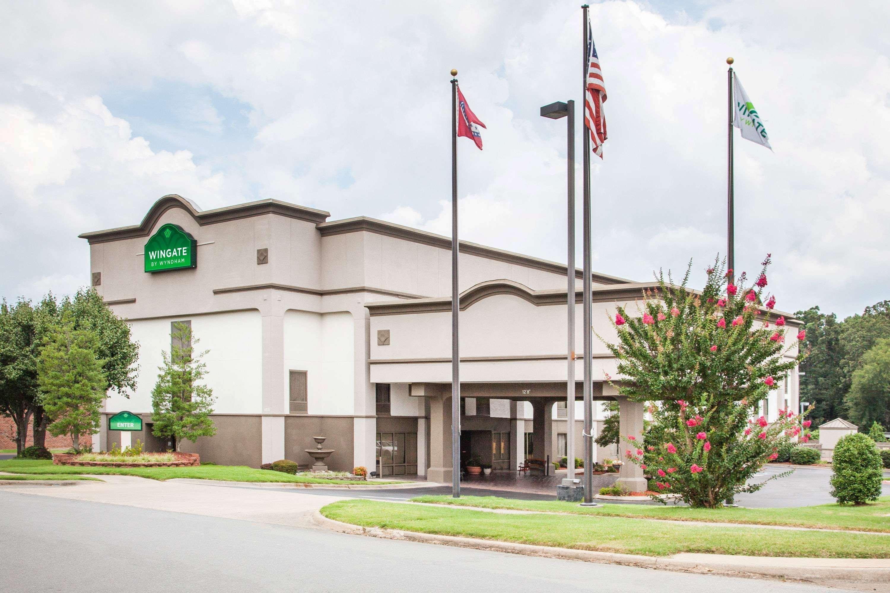 Hotel Wingate By Wyndham North Little Rock Extérieur photo