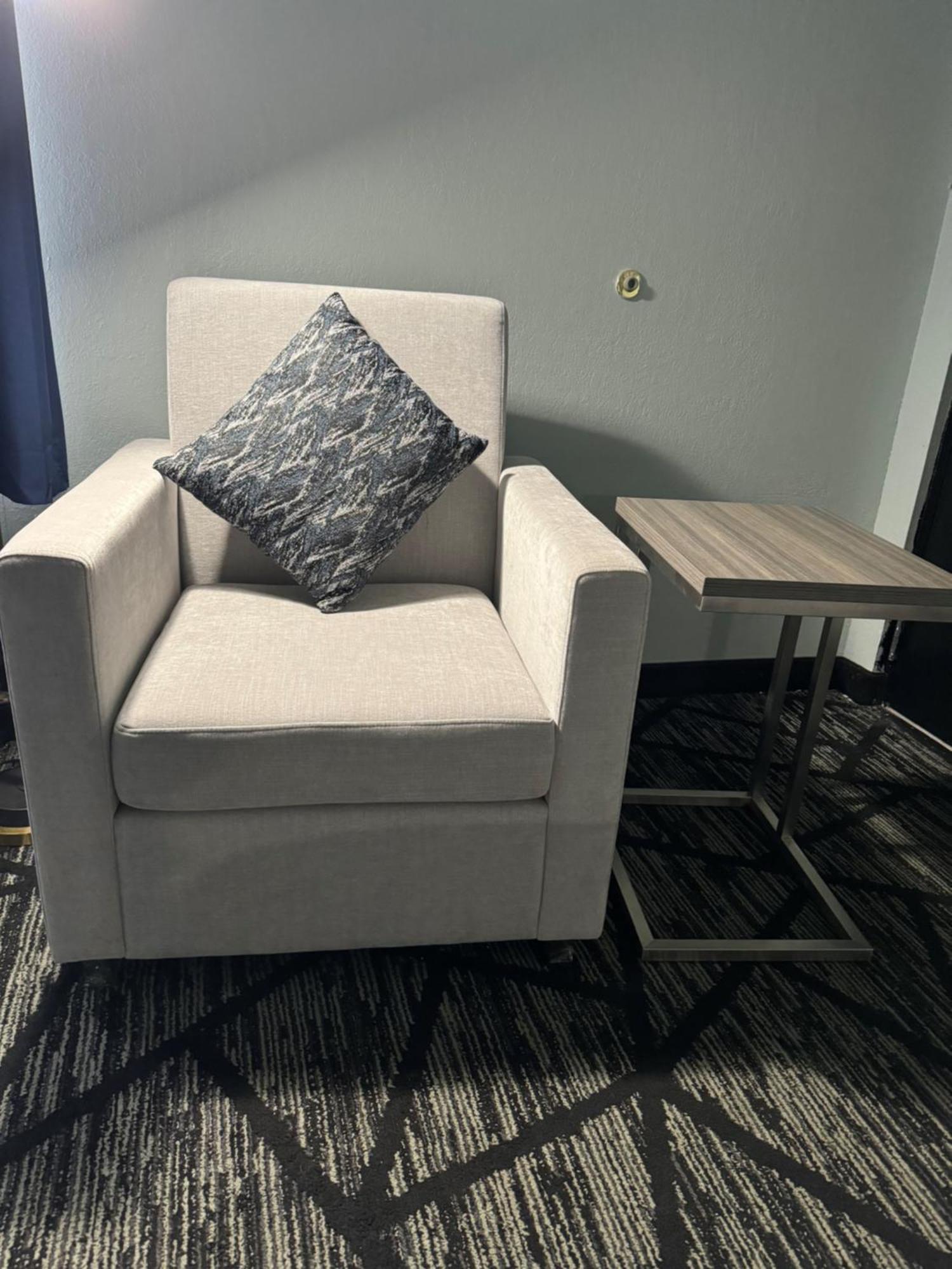 Hotel Wingate By Wyndham North Little Rock Extérieur photo