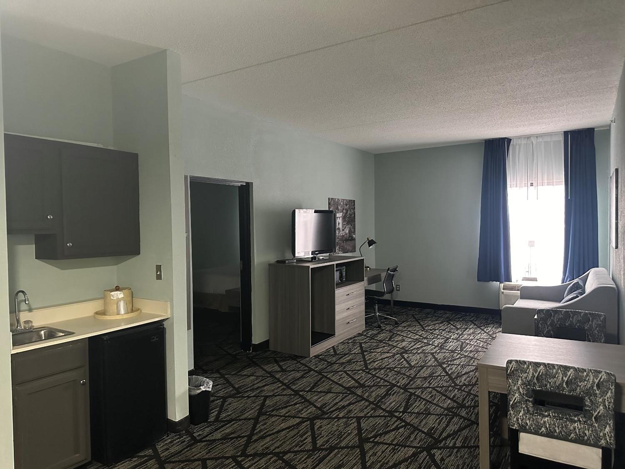 Hotel Wingate By Wyndham North Little Rock Extérieur photo