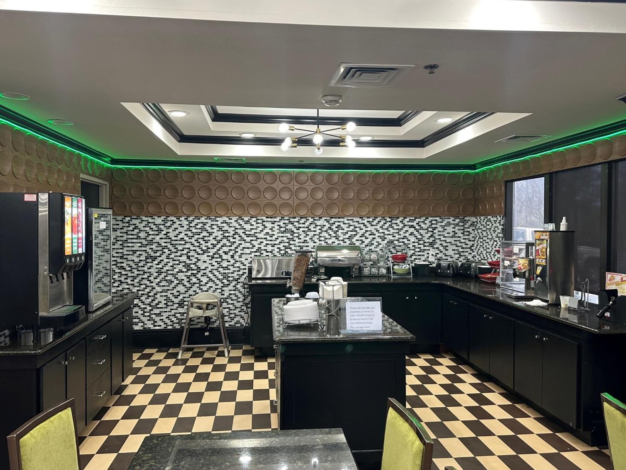 Hotel Wingate By Wyndham North Little Rock Extérieur photo