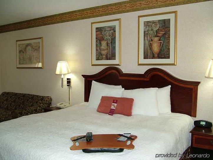 Hotel Wingate By Wyndham North Little Rock Extérieur photo