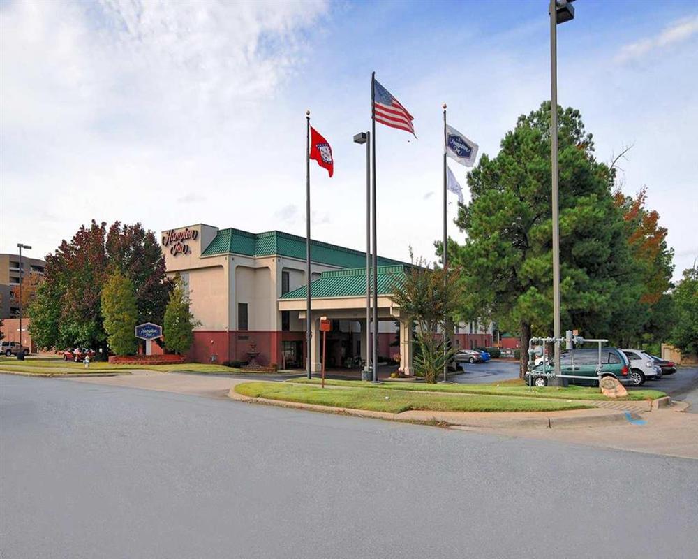 Hotel Wingate By Wyndham North Little Rock Extérieur photo